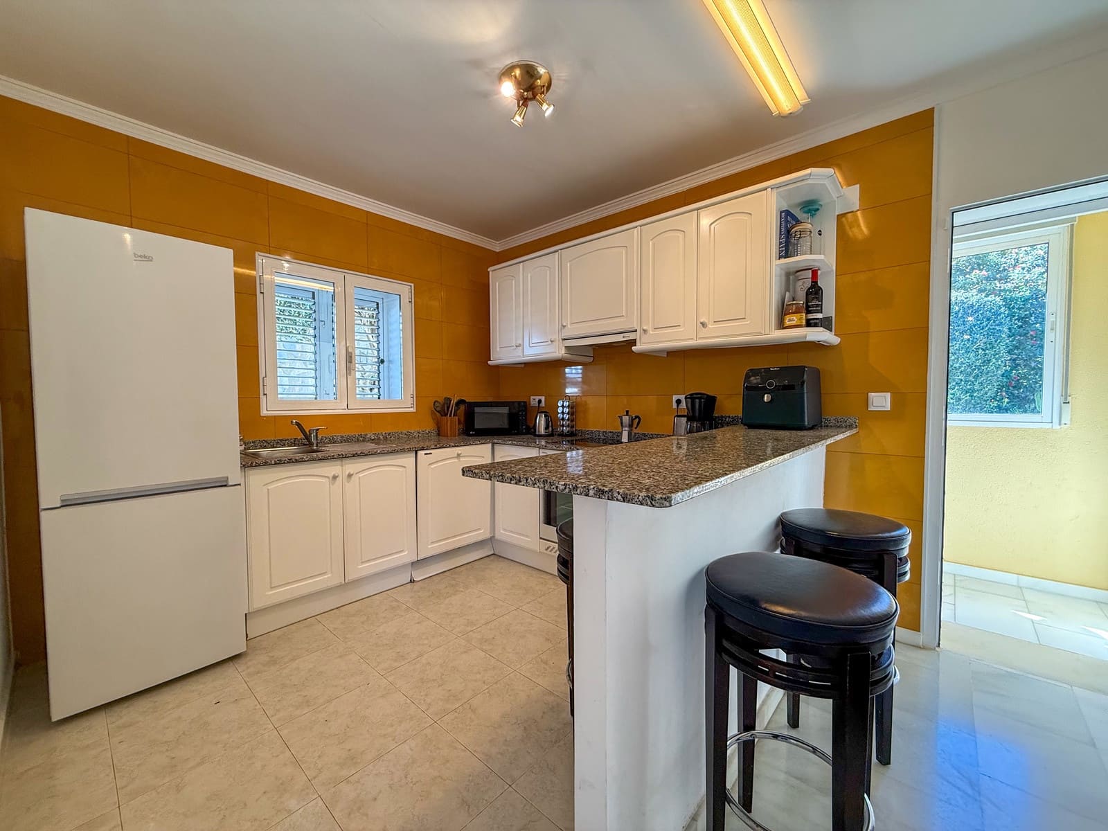 Chalet de 3 habitaciones en Dénia en venta con piscina - 850.000 € (Ref: 9701391)