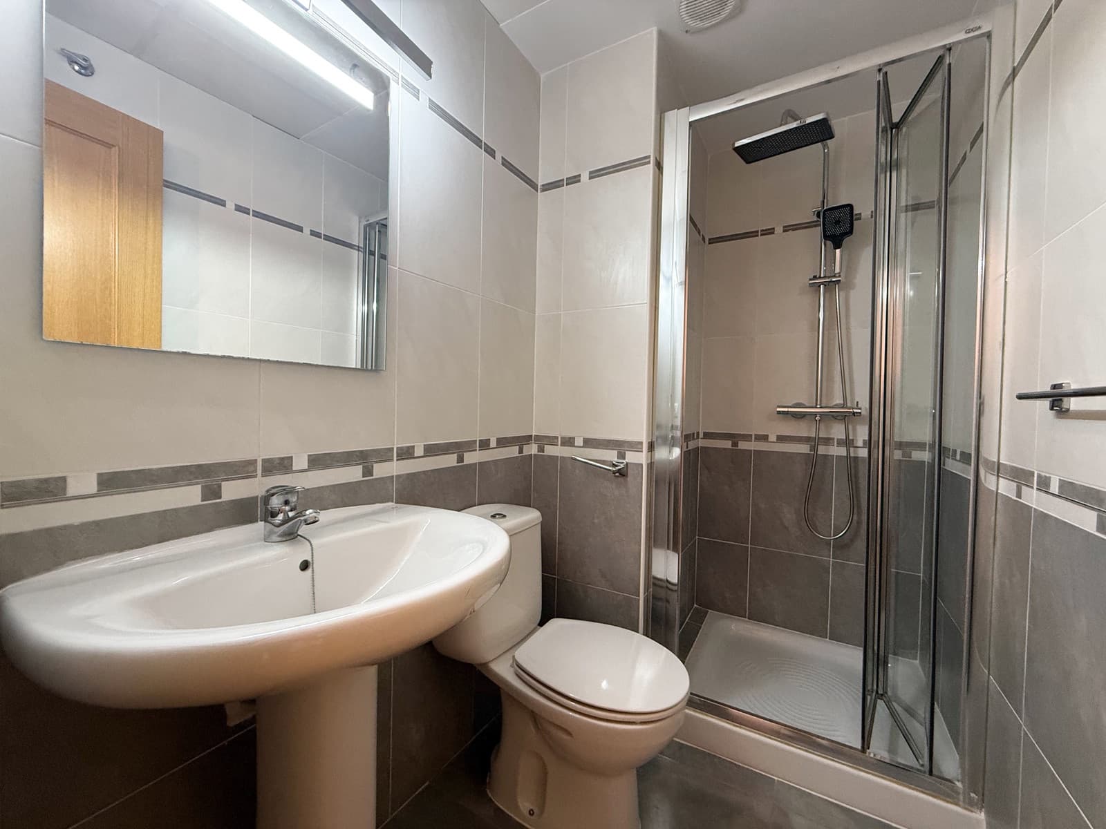 2 bedroom Apartment for sale in Benidoleig - € 165,000 (Ref: 9704865)