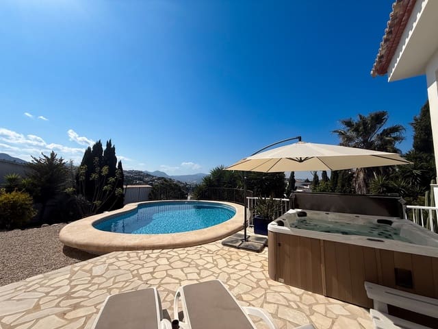 5 slaapkamer Villa te koop in Monte Pego, Pego met zwembad - € 650.000 (Ref: 9721407)