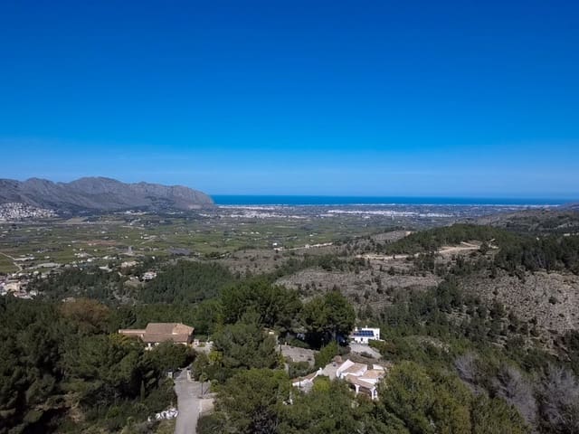 3 bedroom Villa for sale in Benidoleig with pool - € 470,000 (Ref: 9731740)