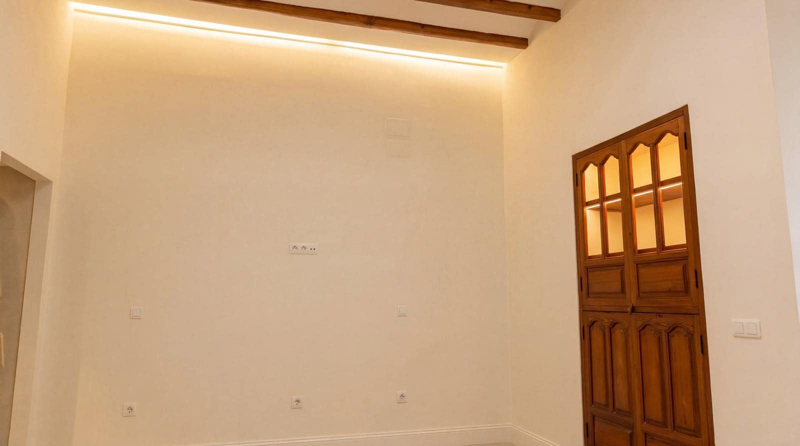 Casa de 4 habitaciones en Pego en venta con piscina - 315.000 € (Ref: 9735261)