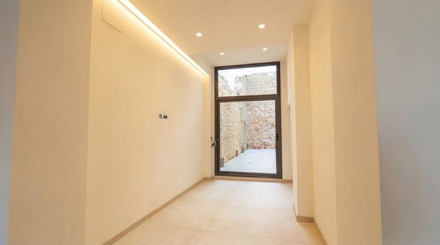 Casa de 4 habitaciones en Pego en venta con piscina - 315.000 € (Ref: 9735261)