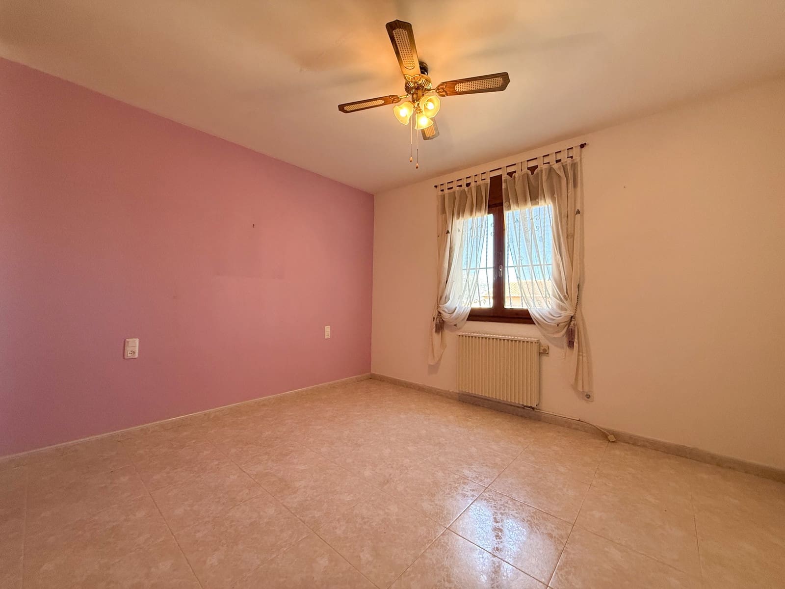 2 bedroom Villa for sale in Orba with pool - € 375,000 (Ref: 9780239)