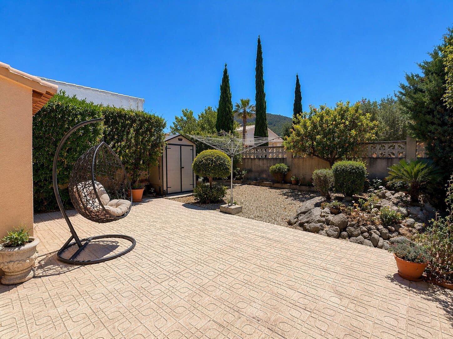 2 bedroom Villa for sale in Orba with pool - € 375,000 (Ref: 9780239)