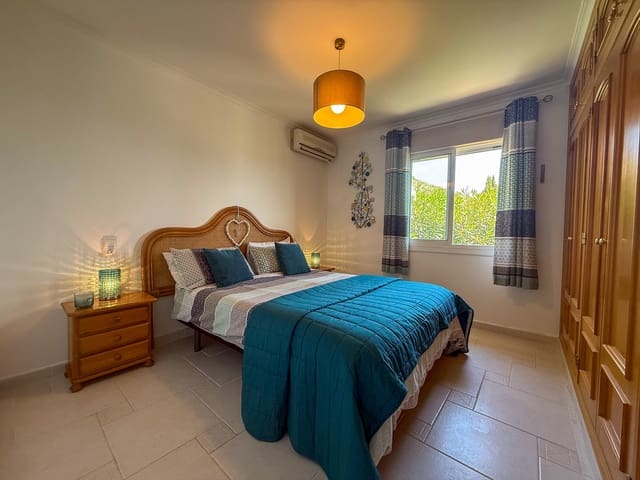 5 camera da letto Villa in vendita in Pego con piscina - 525.000 € (Rif: 9794274)