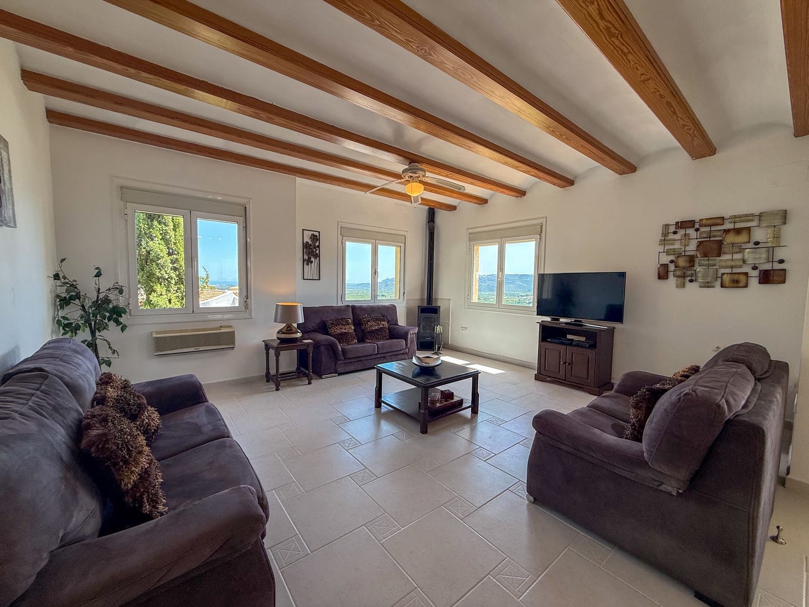 5 camera da letto Villa in vendita in Pego con piscina - 525.000 € (Rif: 9794274)