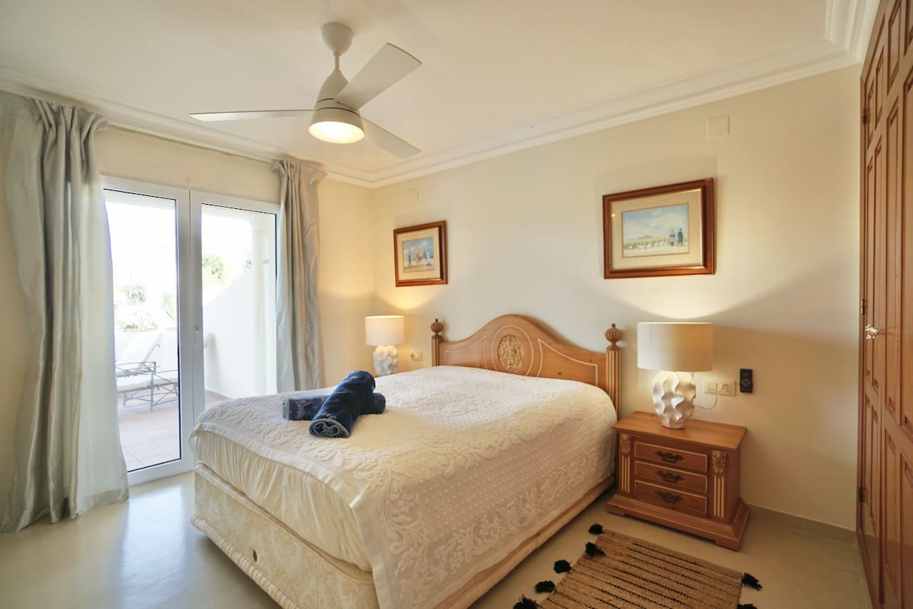 Chalet de 4 habitaciones en Moraira en venta con piscina - 2.495.000 € (Ref: 9813220)