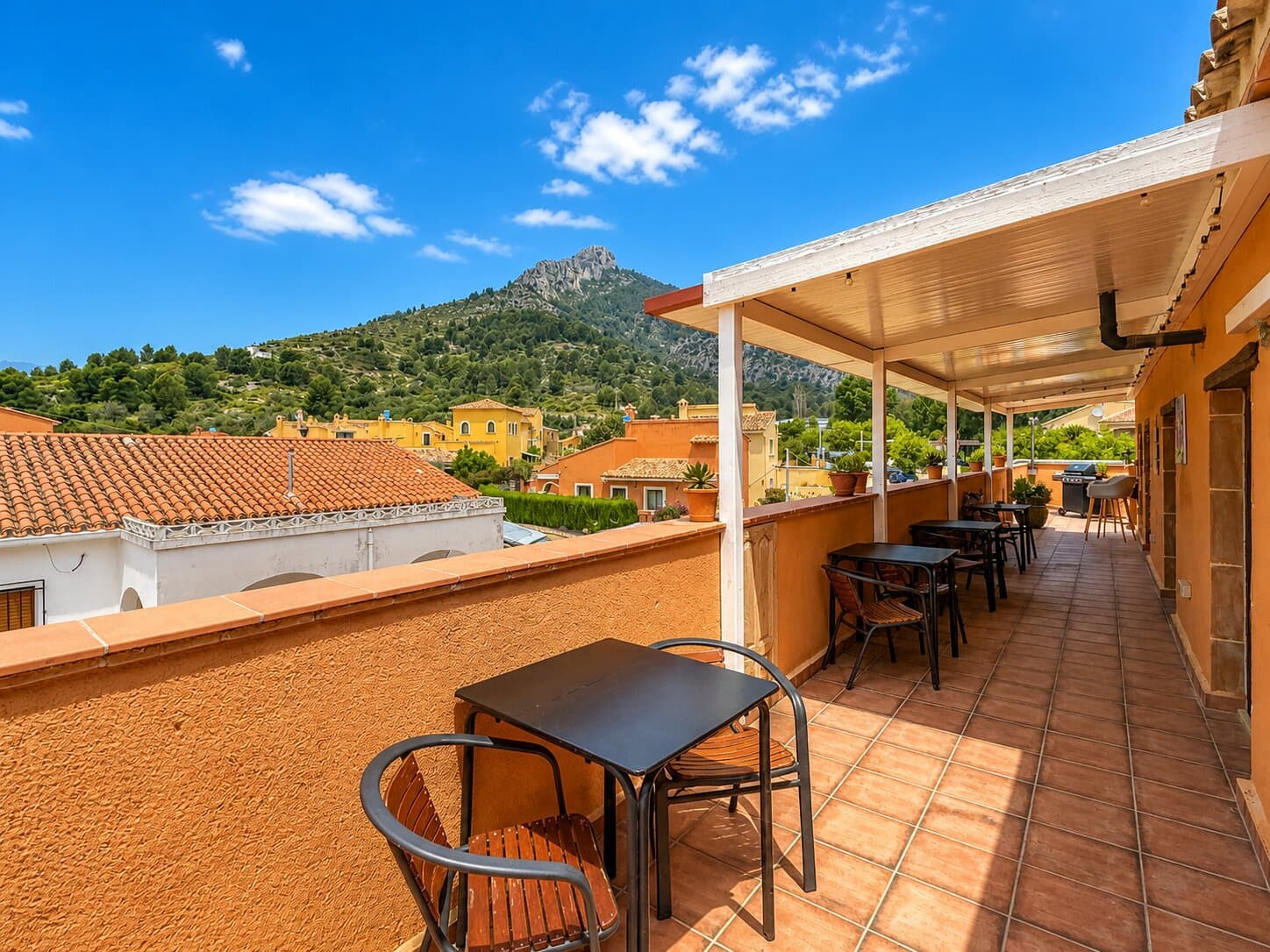6 soverom Hus til salgs i Sagra - € 625 000 (Ref: 9813221)