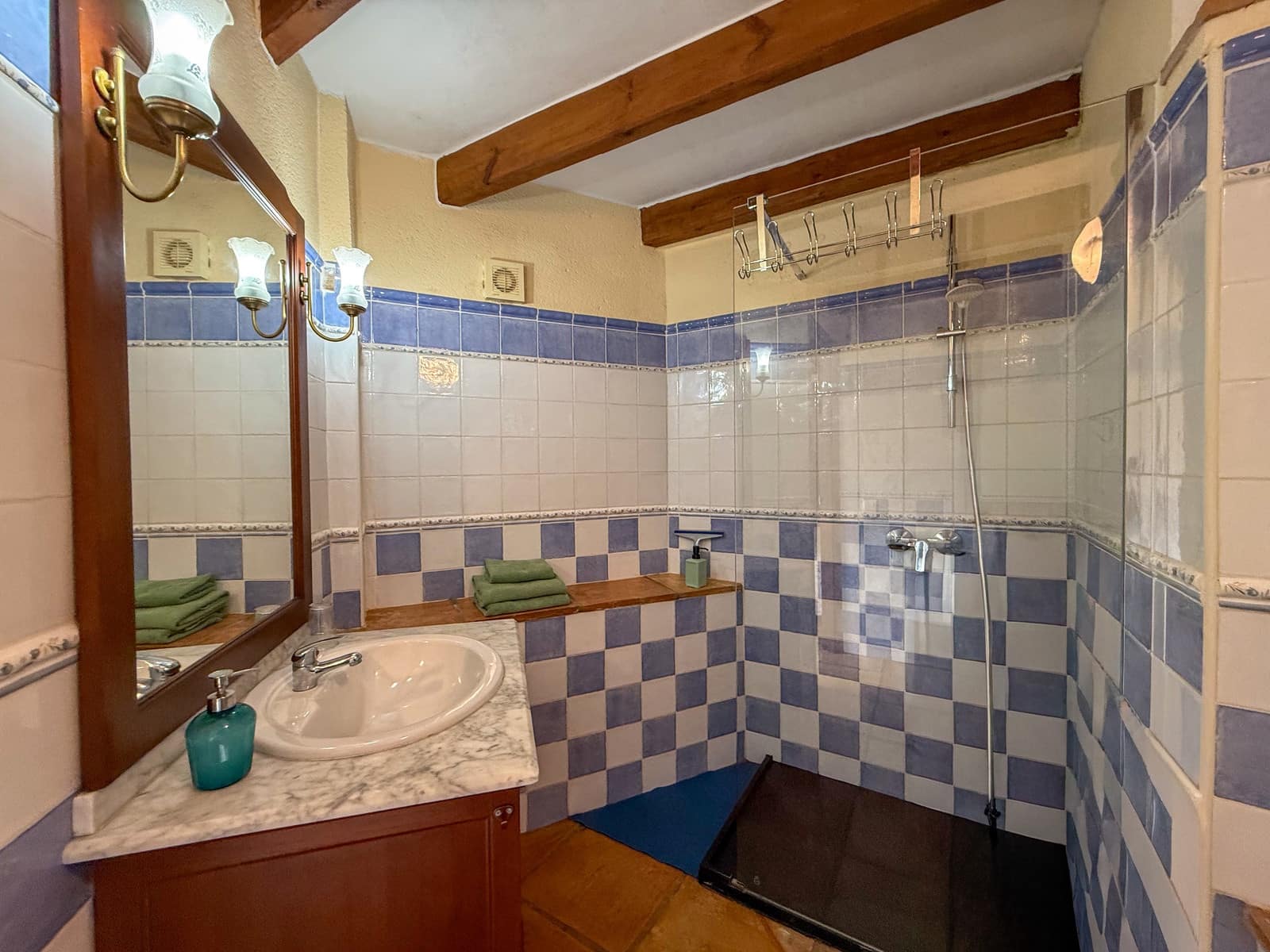 6 soverom Hus til salgs i Sagra - € 625 000 (Ref: 9813221)