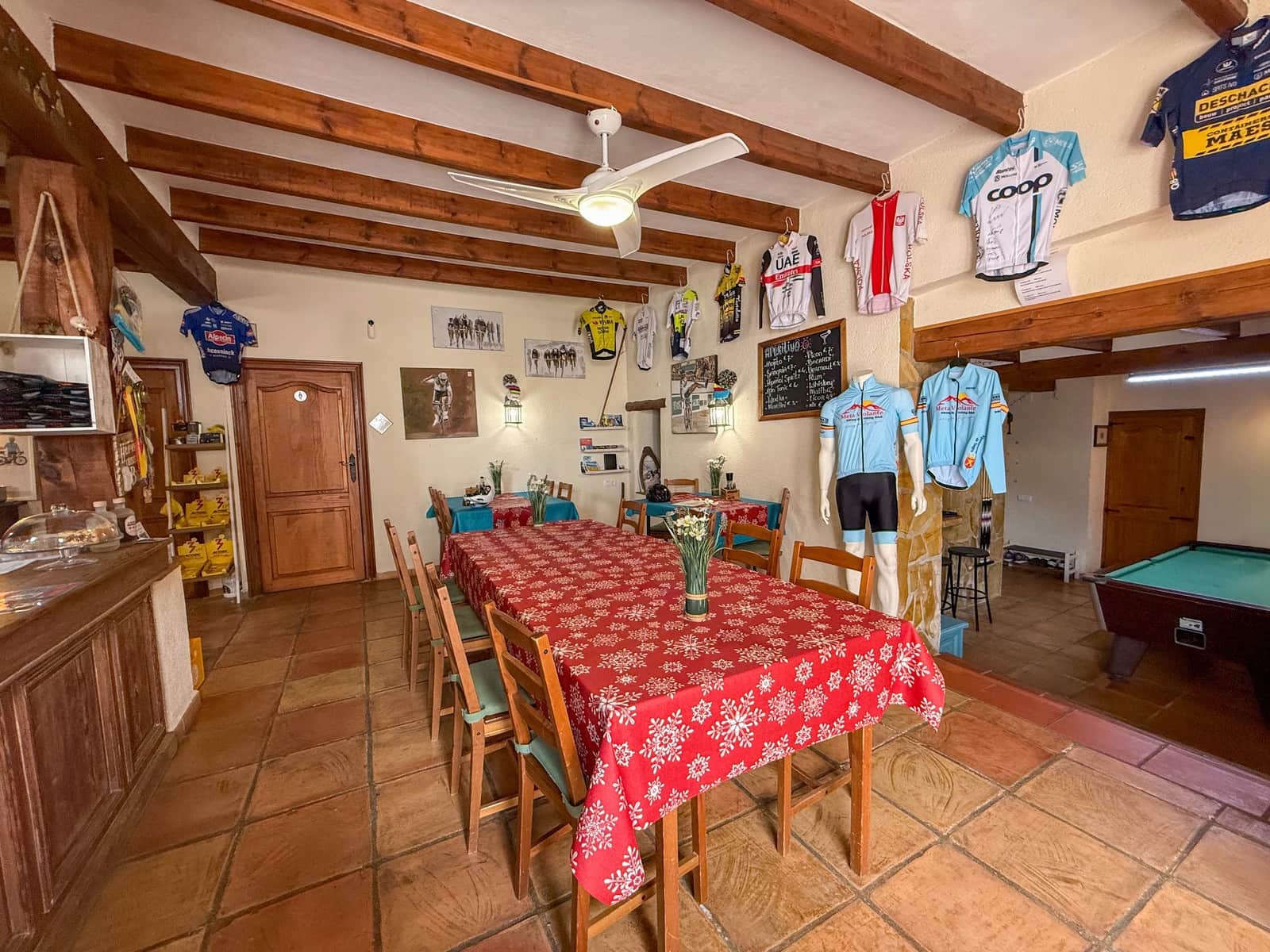 6 soverom Hus til salgs i Sagra - € 625 000 (Ref: 9813221)