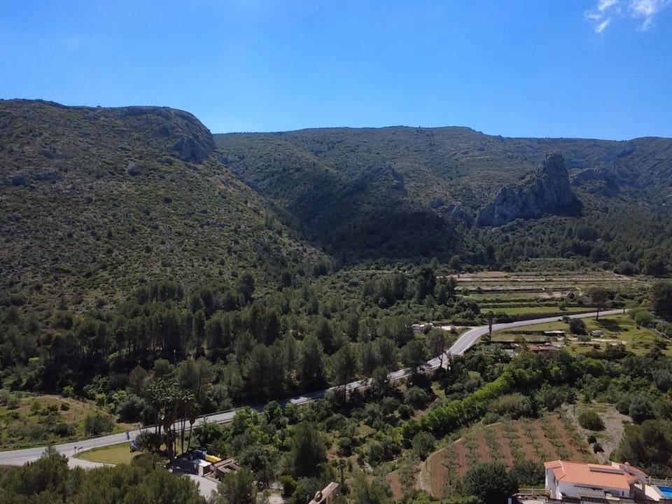 3 Zimmer Villa zu verkaufen in Pedreguer mit Pool - 410.000 € (Ref: 9813222)