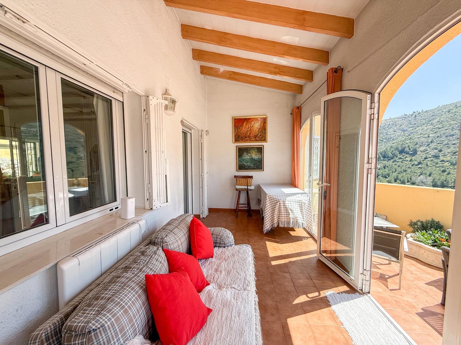 3 Zimmer Villa zu verkaufen in Pedreguer mit Pool - 410.000 € (Ref: 9813222)