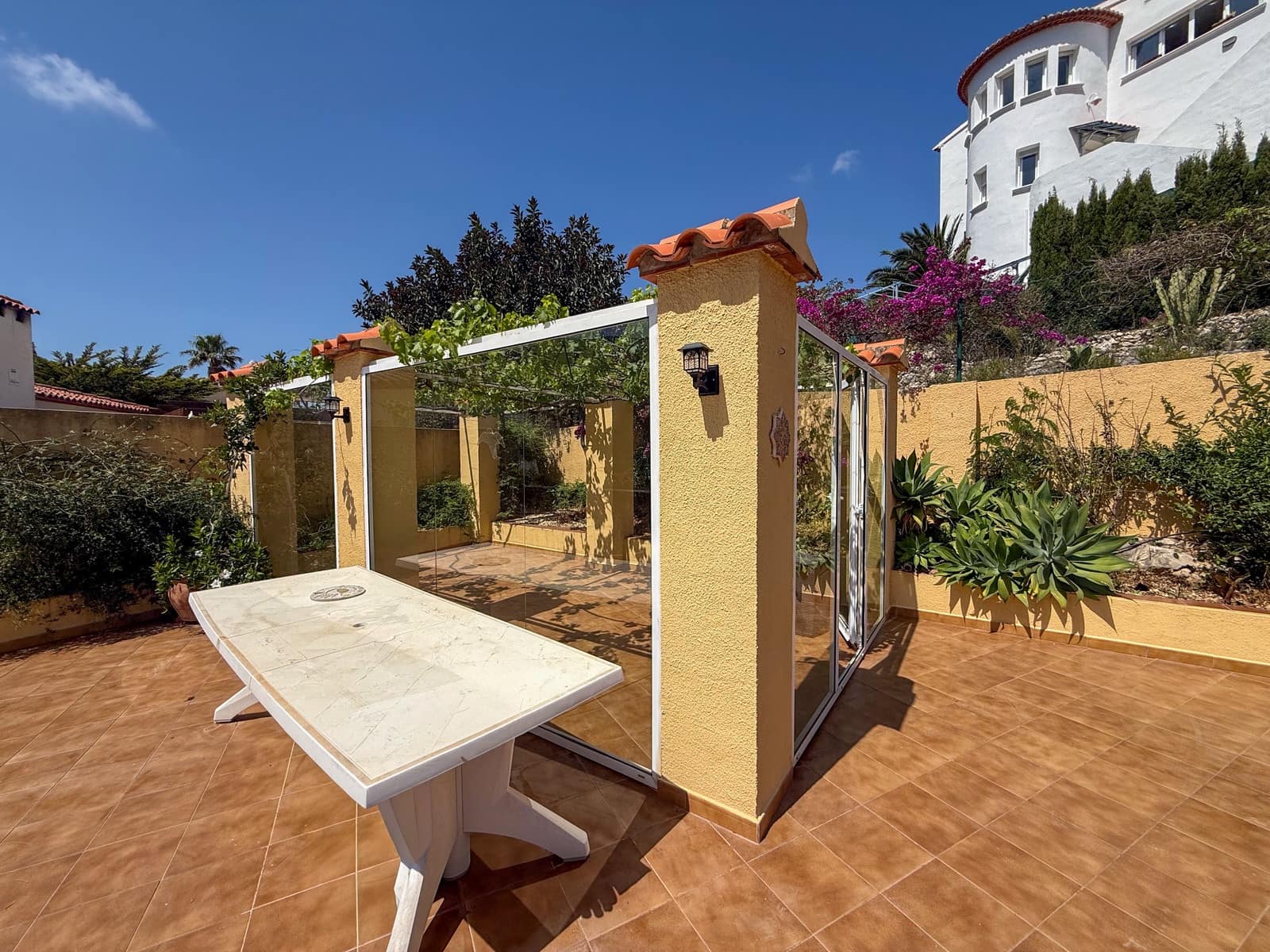 3 Zimmer Villa zu verkaufen in Pedreguer mit Pool - 410.000 € (Ref: 9813222)
