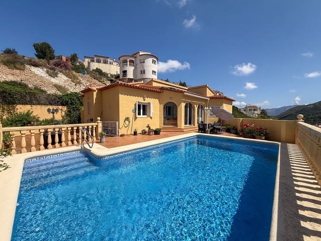 3 soveværelse Villa til salg i Pedreguer med swimmingpool - € 410.000 (Ref: 9813222)