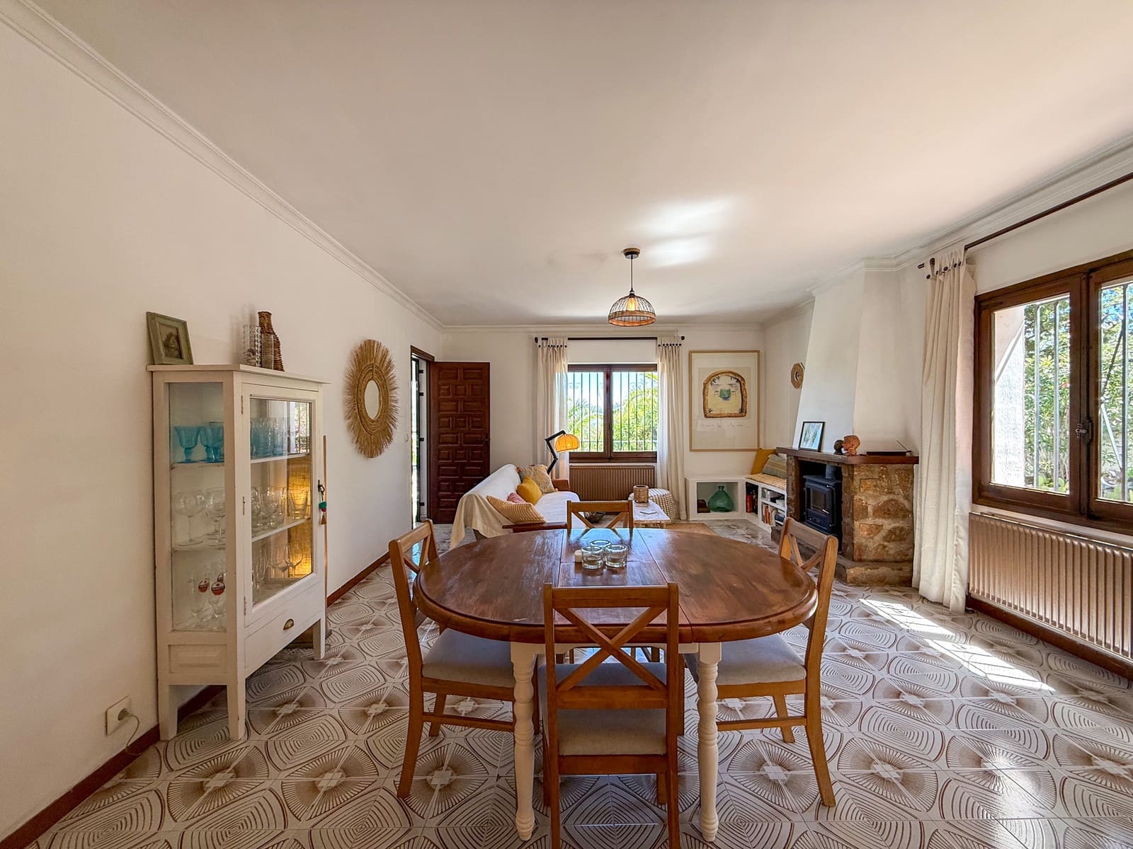 3 bedroom Villa for sale in Benidoleig - € 295,000 (Ref: 9833365)