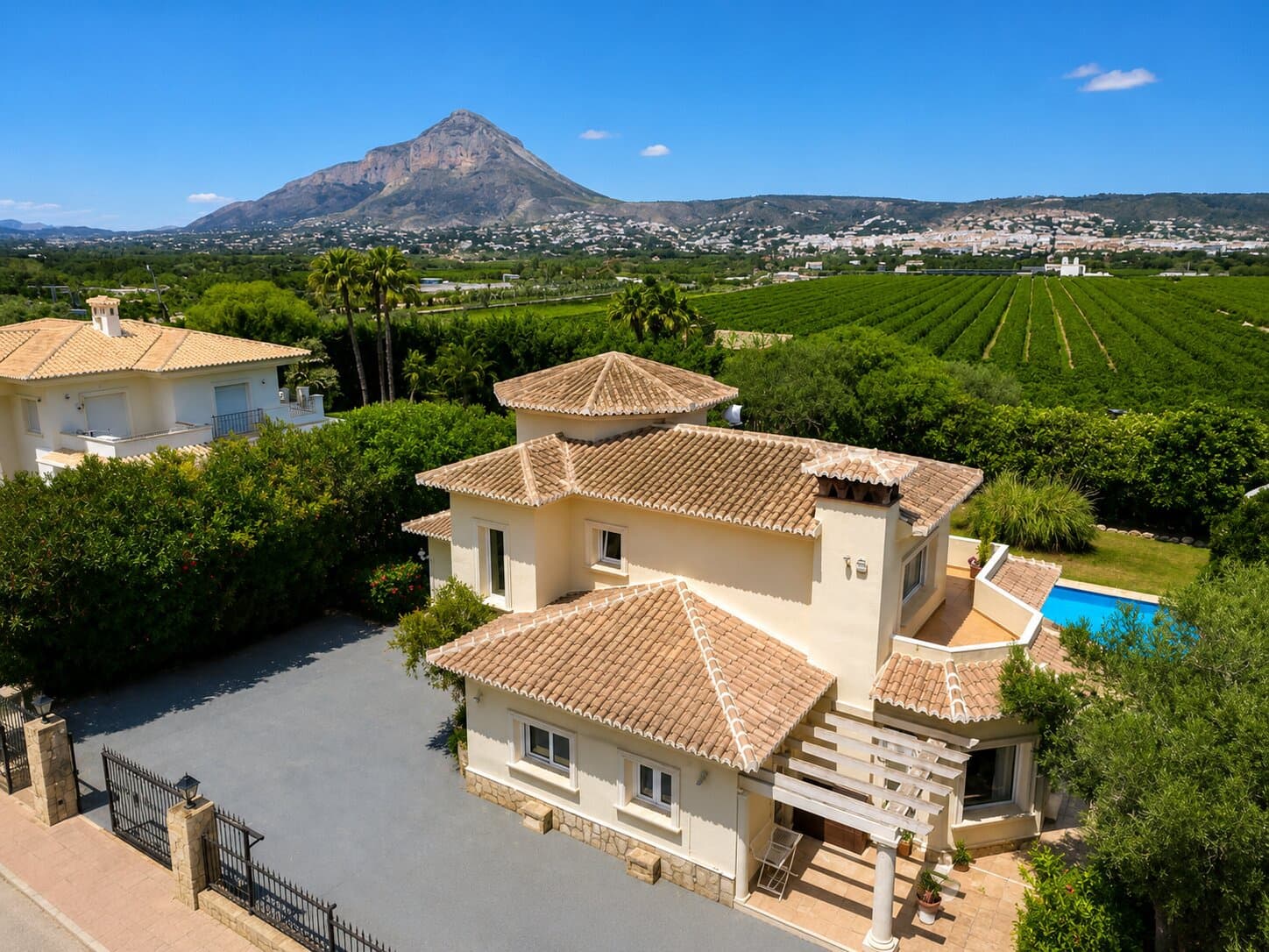 3 sovrum Villa till salu i Javea / Xabia med pool - 949 000 € (Ref: 9838965)