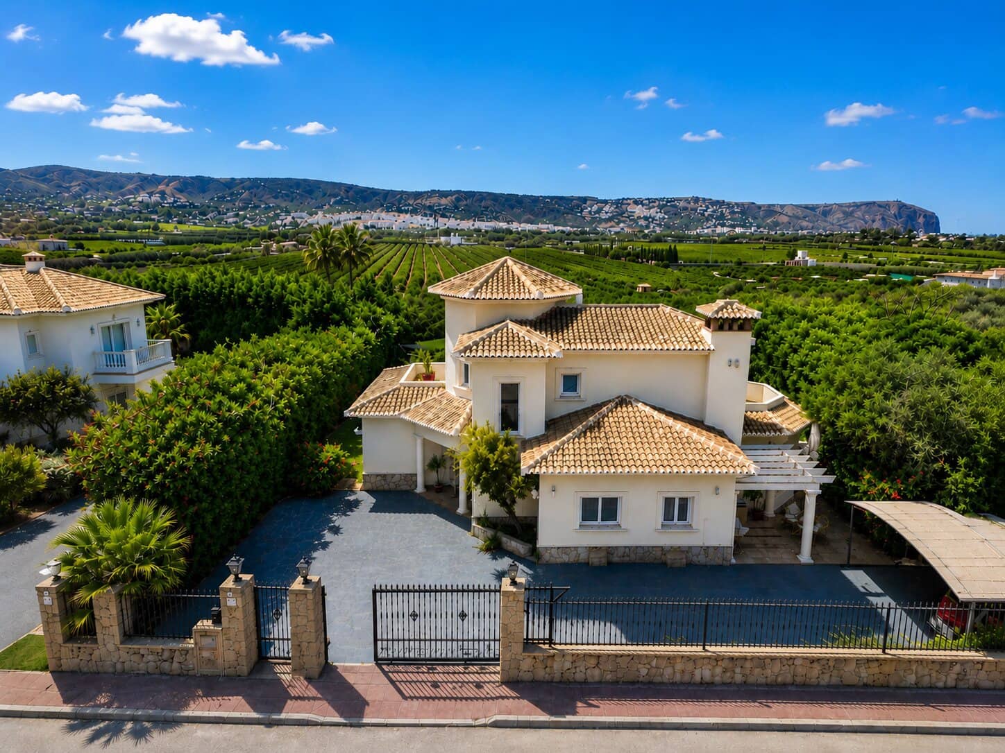 3 sovrum Villa till salu i Javea / Xabia med pool - 949 000 € (Ref: 9838965)
