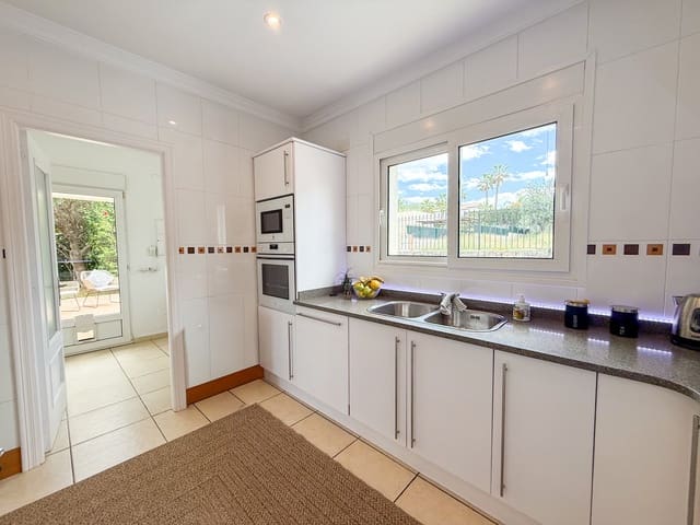 3 sovrum Villa till salu i Partides comunes - Adsubia, Javea / Xàbia med pool - 949 000 € (Ref: 9838965)