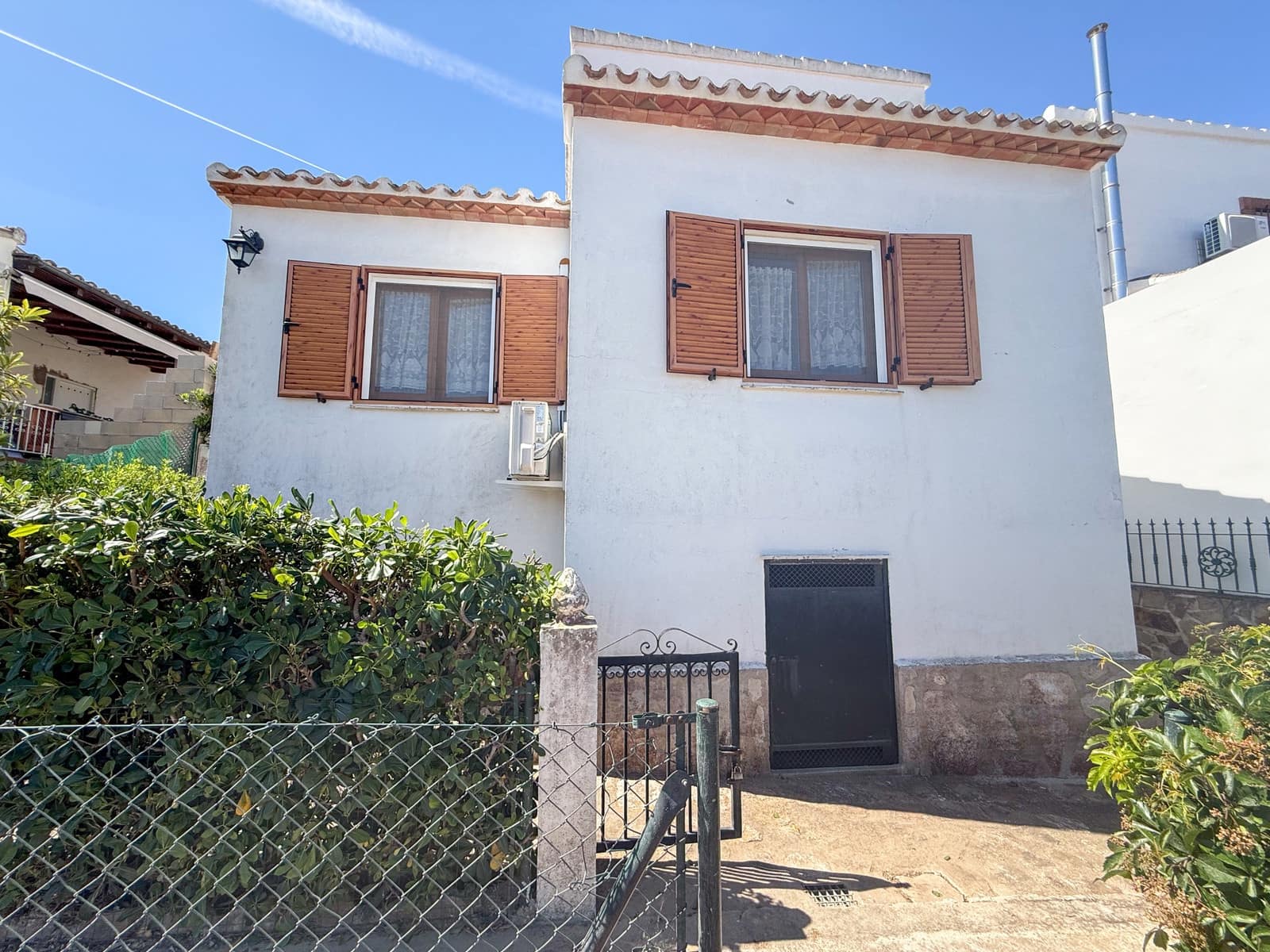 2 slaapkamer Villa te koop in Denia met zwembad - € 275.000 (Ref: 9866696)