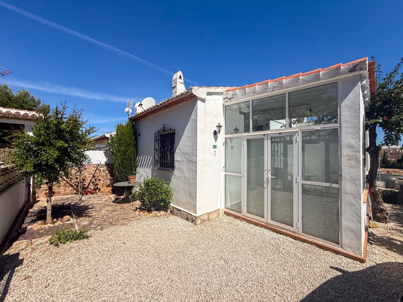 2 slaapkamer Villa te koop in Denia met zwembad - € 275.000 (Ref: 9866696)