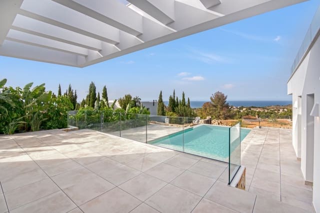 5 bedroom Villa for sale in El Montgó, Dénia with pool - € 1,595,000 (Ref: 9896276)