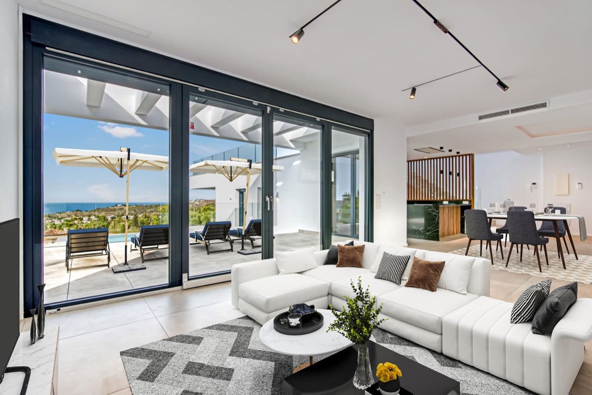 5 bedroom Villa for sale in Denia with pool - € 1,595,000 (Ref: 9896276)
