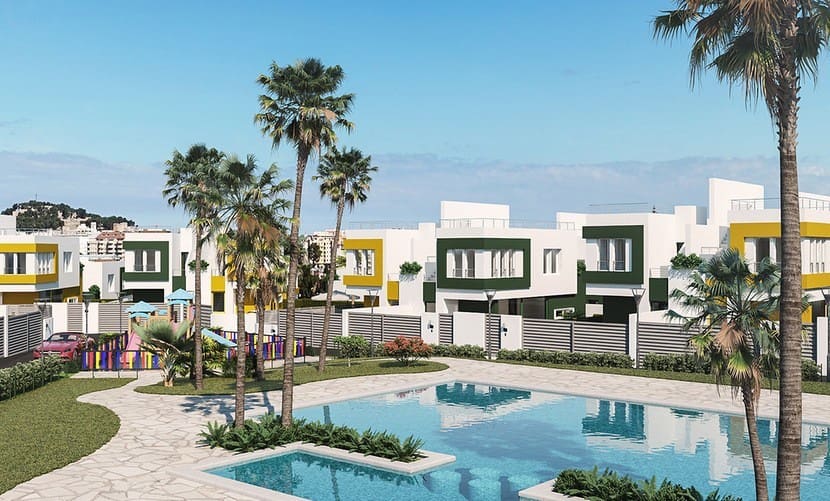 3 quarto Moradia para venda em Denia com piscina - 695 000 € (Ref: 9899129)