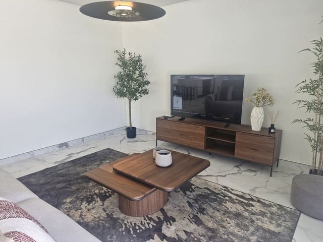 3 quarto Moradia para venda em El Montgó, Dénia com piscina - 695 000 € (Ref: 9899129)