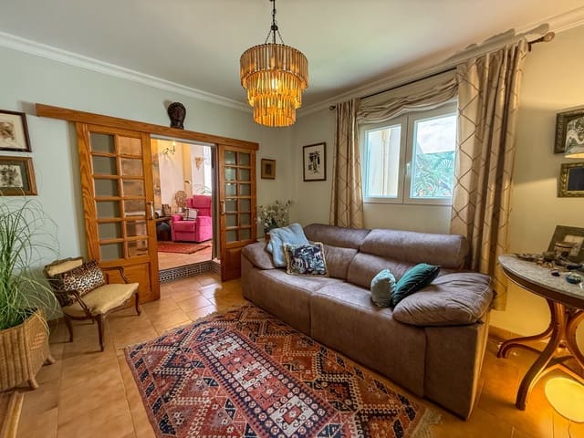 5 slaapkamer Huis te koop in Pego - € 349.000 (Ref: 9910098)