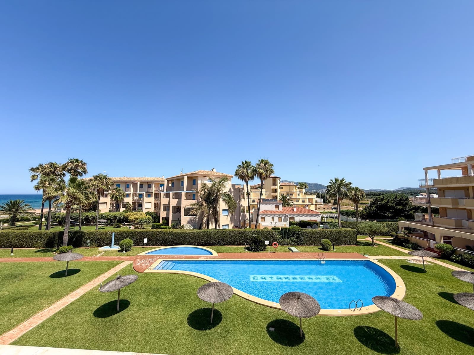 2 soveværelse Lejlighed til salg i Denia med swimmingpool - € 390.000 (Ref: 9915310)