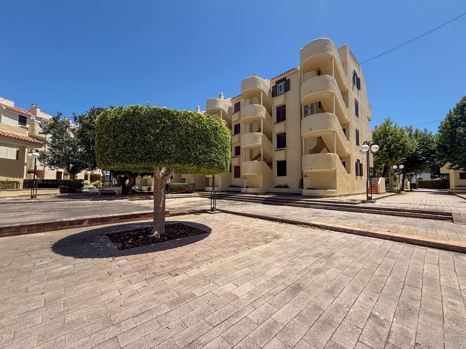 2 sovrum Lägenhet till salu i Denia med pool garage - 229 000 € (Ref: 9916496)