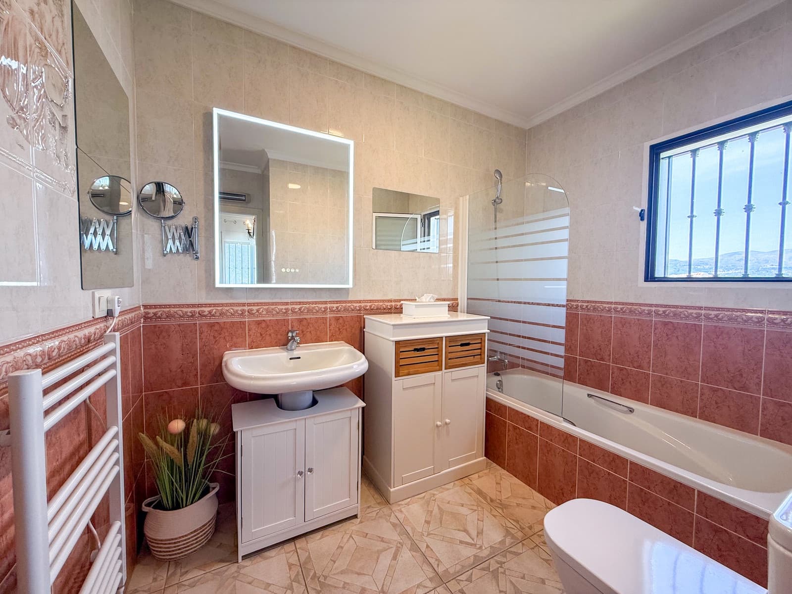 3 camera da letto Villa in vendita in Orba con piscina garage - 495.000 € (Rif: 9926887)
