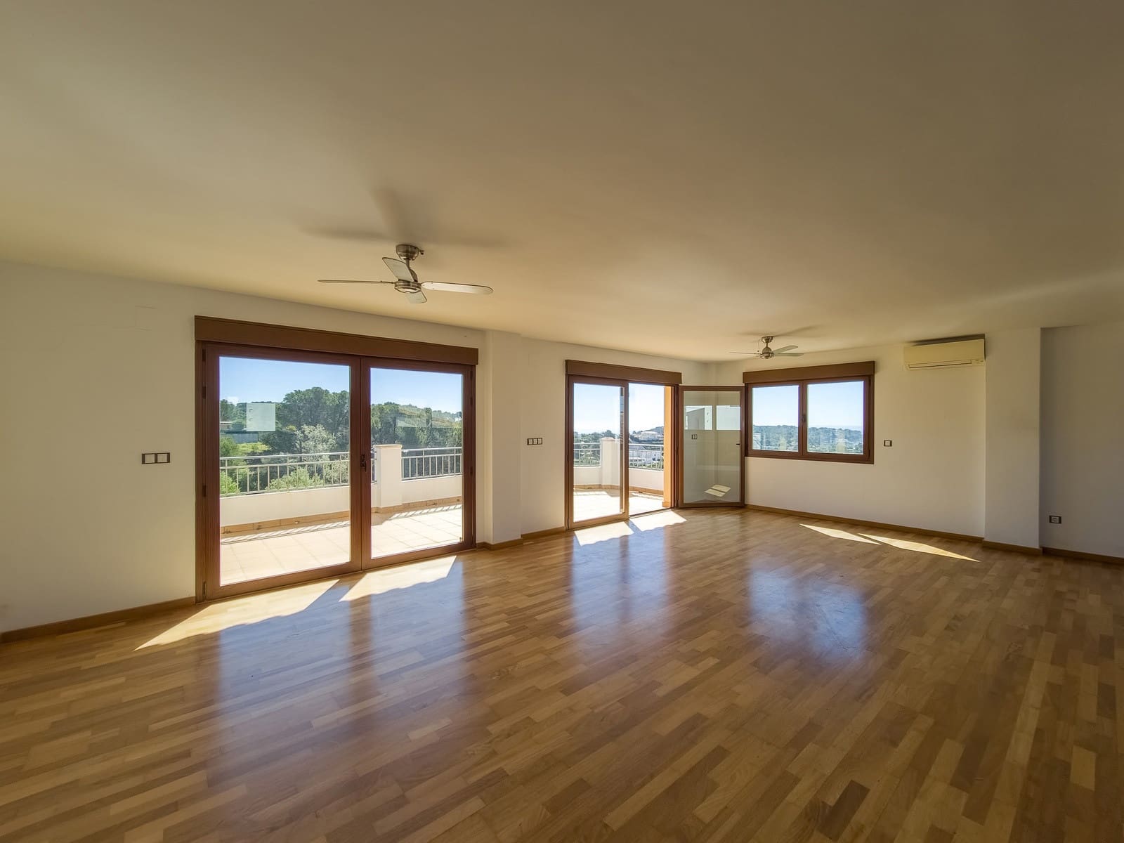 3 sypialnia Penthouse na sprzedaż w Altea z basenem - 589 000 € (Ref: 9933654)