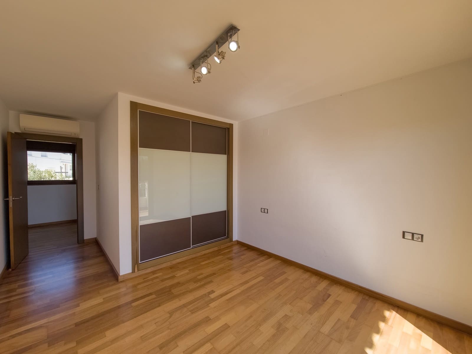 3 sypialnia Penthouse na sprzedaż w Altea z basenem - 589 000 € (Ref: 9933654)