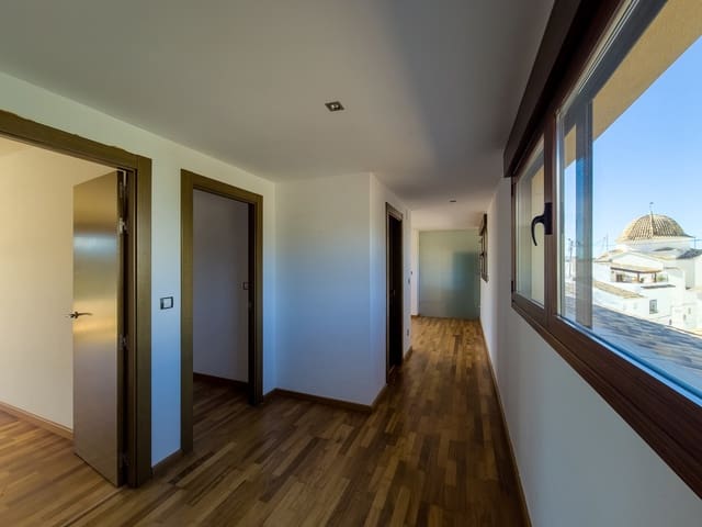 3 sypialnia Penthouse na sprzedaż w Altea la Vella, Altea z basenem - 589 000 € (Ref: 9933654)