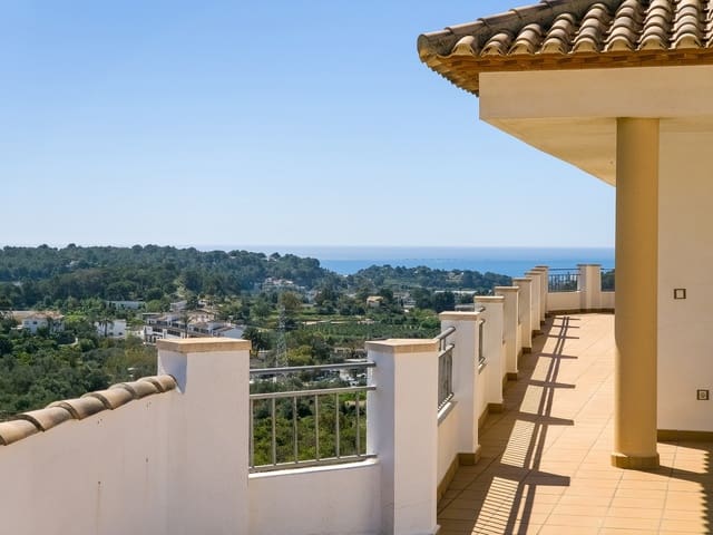 3 sypialnia Penthouse na sprzedaż w Altea la Vella, Altea z basenem - 589 000 € (Ref: 9933654)