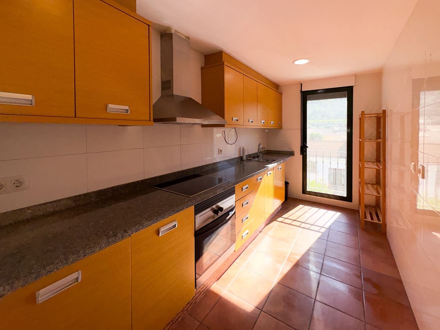 3 sypialnia Dom na sprzedaż w Llosa de Camacho z basenem garażem - 215 000 € (Ref: 9935962)