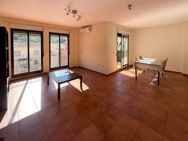 3 sypialnia Dom na sprzedaż w Llosa de Camacho, Alcalalí / Alcanalí z basenem garażem - 215 000 € (Ref: 9935962)