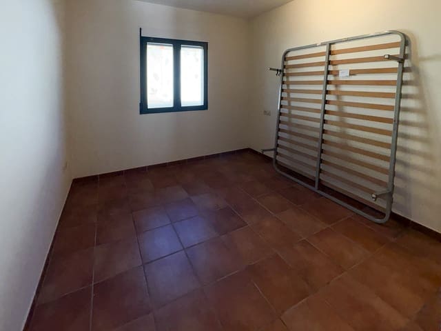 3 sypialnia Dom na sprzedaż w Llosa de Camacho, Alcalalí / Alcanalí z basenem garażem - 215 000 € (Ref: 9935962)