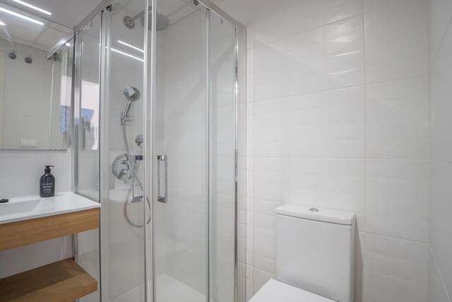 2 sypialnia Penthouse na sprzedaż w Denia z basenem garażem - 450 000 € (Ref: 9947352)