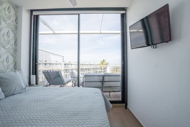 2 sypialnia Penthouse na sprzedaż w Denia z basenem garażem - 450 000 € (Ref: 9947352)