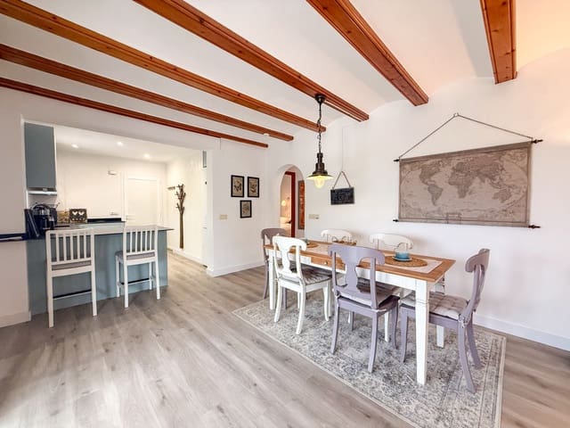 3 soverom Villa til salgs i Orba med svømmebasseng garasje - € 440 000 (Ref: 9980213)