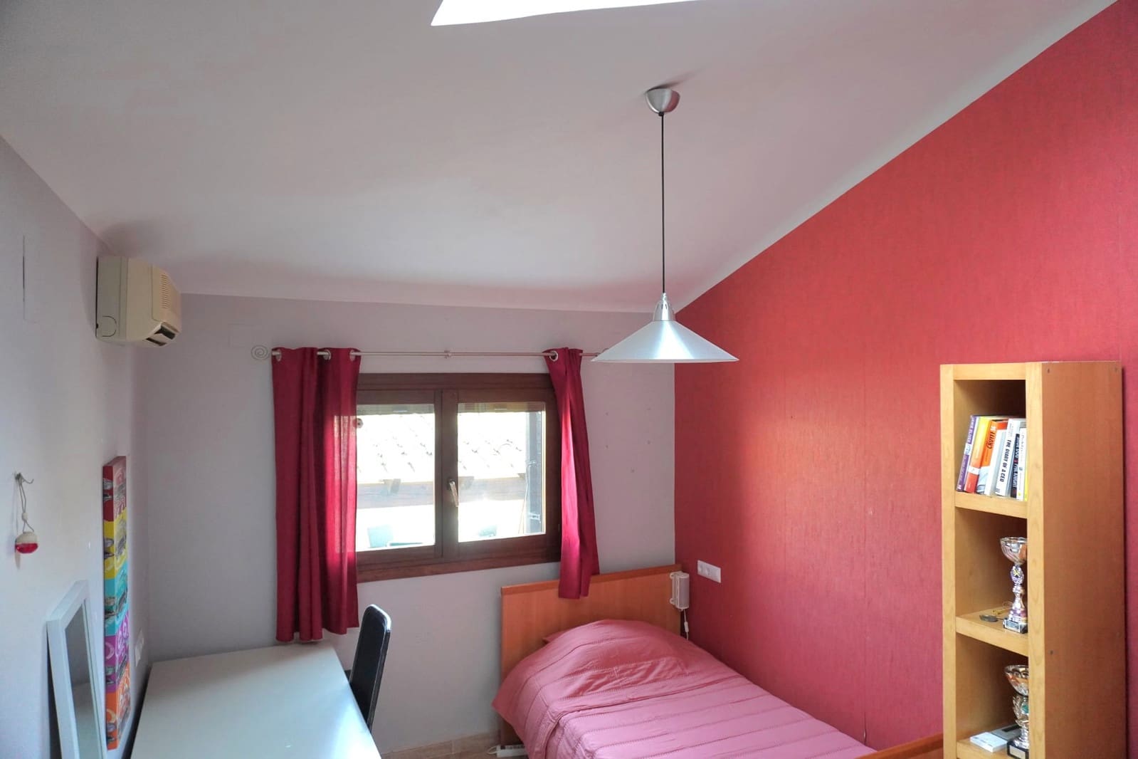 4 bedroom Villa for sale in Denia with garage - € 1,090,000 (Ref: 9982671)