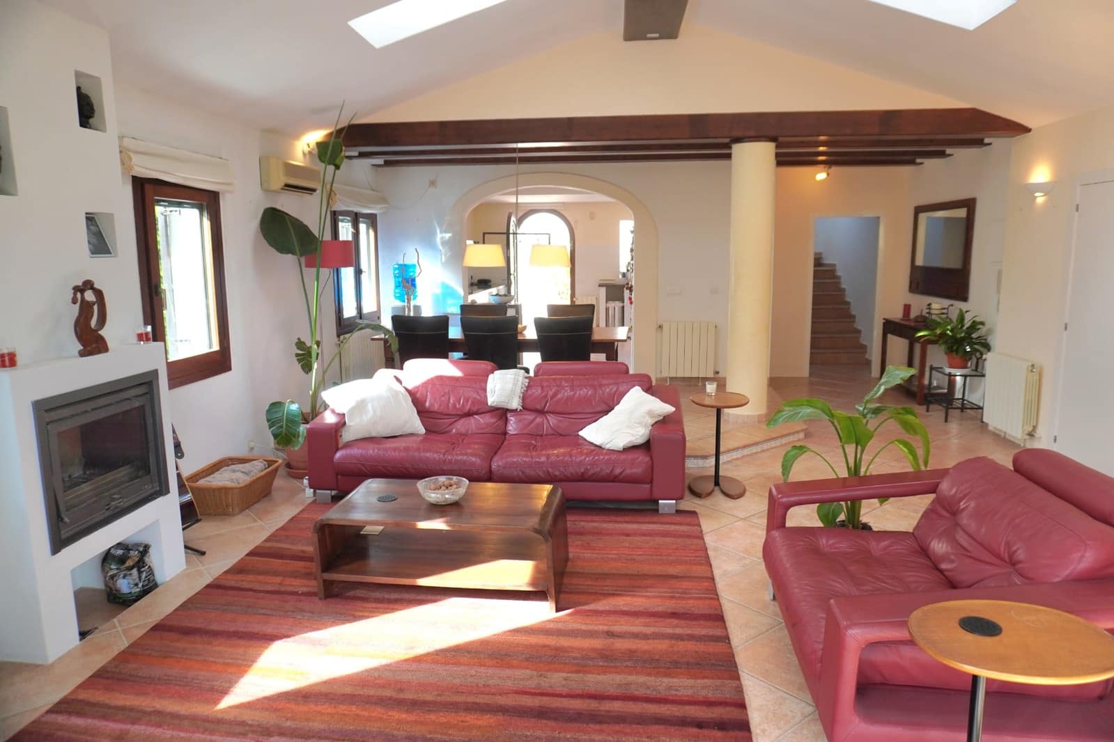 4 bedroom Villa for sale in Denia with garage - € 1,090,000 (Ref: 9982671)