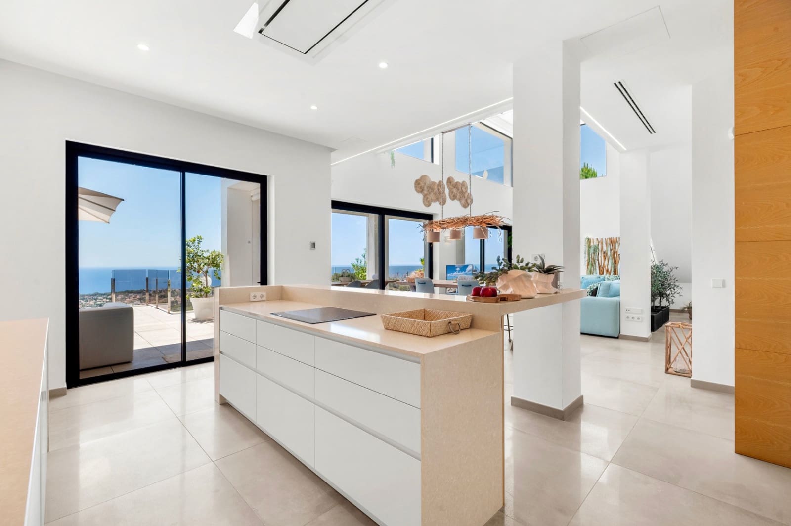 4 soverom Villa til salgs i Benissa med svømmebasseng garasje - € 2 350 000 (Ref: 9982675)
