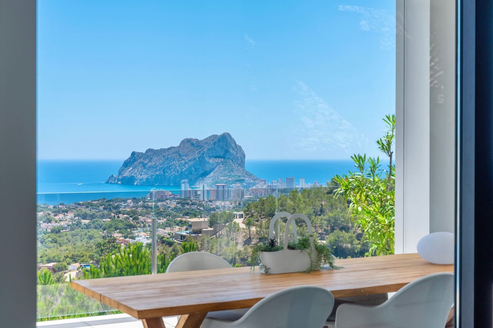 4 soverom Villa til salgs i Benissa med svømmebasseng garasje - € 2 350 000 (Ref: 9982675)