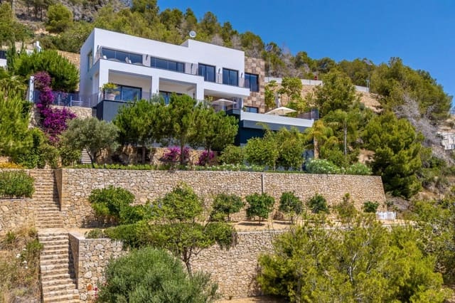 4 soverom Villa til salgs i Benissa med svømmebasseng garasje - € 2 350 000 (Ref: 9982675)