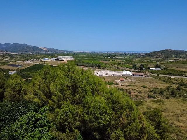 4 bedroom Villa for sale in Ador with pool garage - € 950,000 (Ref: 9982676)