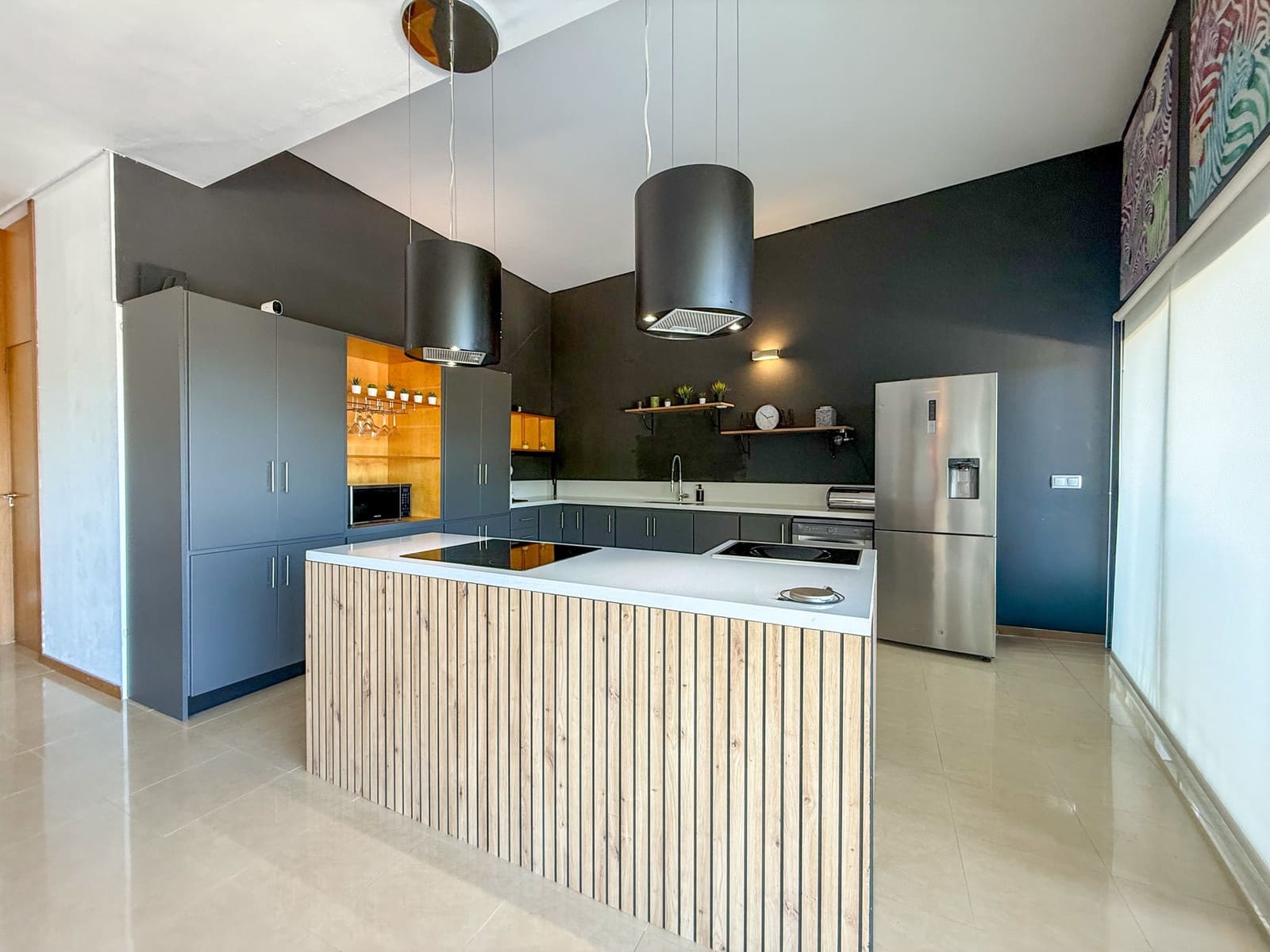 4 slaapkamer Villa te koop in Ador met zwembad - € 1.050.000 (Ref: 9982676)