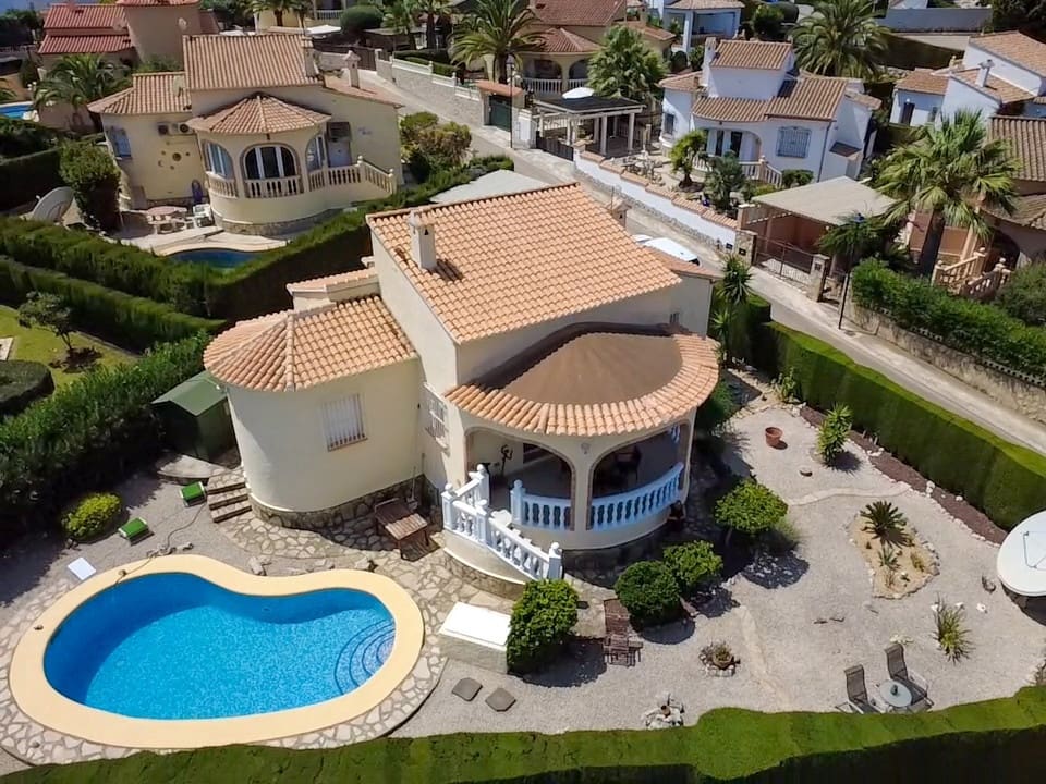 2 quarto Moradia para venda em Pedreguer com piscina - 420 000 € (Ref: 9993871)